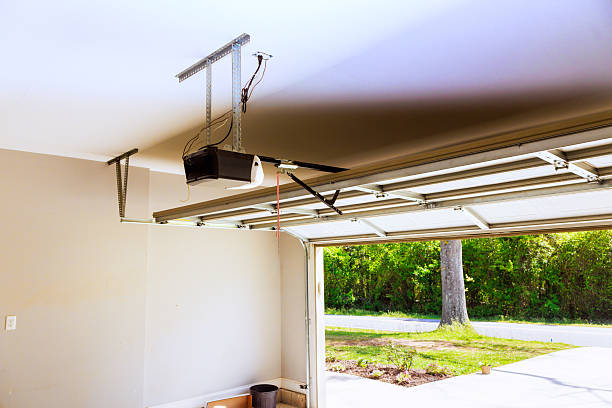Top rated local Garage Door Panel Replacement specialists in Champlin, MN